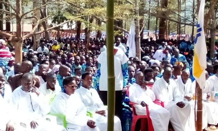 LA PAROISSE RABIRO CÉLÈBRE SON JUBILÉ D’ARGENT